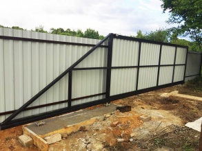 Откатные ворота с ручным управлением - пример 1 фото в Дрожжино